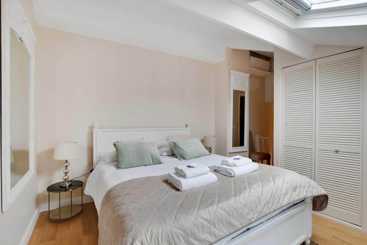 Apartamento Amazing Duplex 4P- Louvre Museum París Exterior foto
